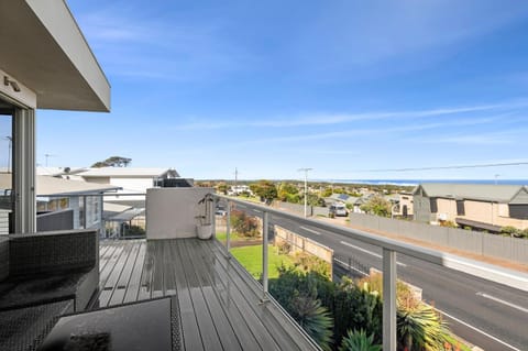 Sea Panorama on The Parade Ocean Grove Apartment in Ocean Grove