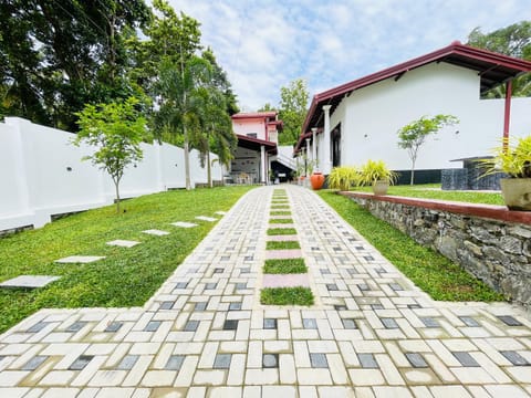 Property building, Garden, Garden view