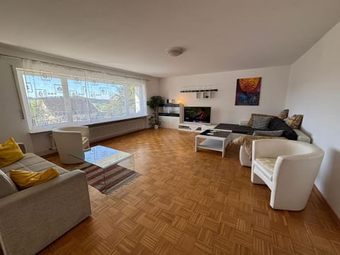 Große Ferienwohnung mit Balkon und Terrasse Apartment in Villingen-Schwenningen