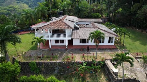 Property building, Natural landscape, Garden