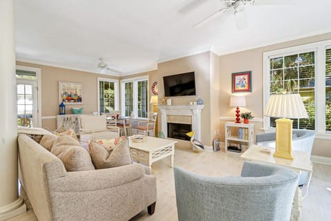 6 bd 4 and one half bath Family Friendly Beach Home with heated pool Just a block to the beach House in North Forest Beach