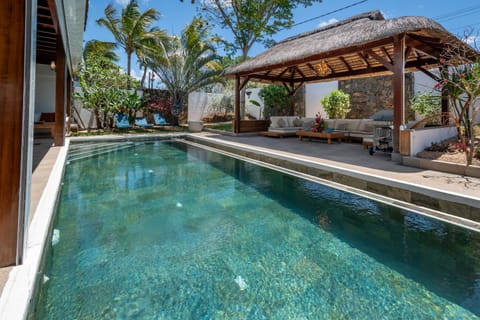 Ultra Luxe Villa 6 Bed Island Hideaway Grand Bay Villa in Grand Baie