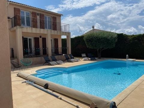 Garden, Pool view, sunbed