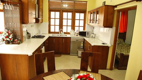 Holiday Full Time Moratuwa House in Western Province