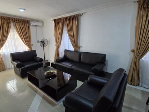 Crasto Suites Apartment in Lagos