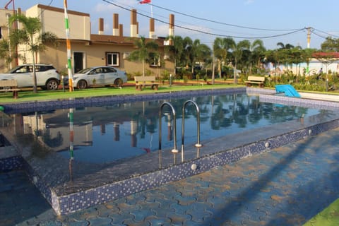 Garden, Pool view, Swimming pool