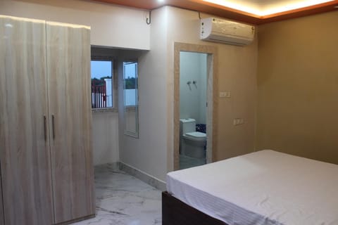 Shower, Toilet, Bathroom, Bedroom, air conditioner