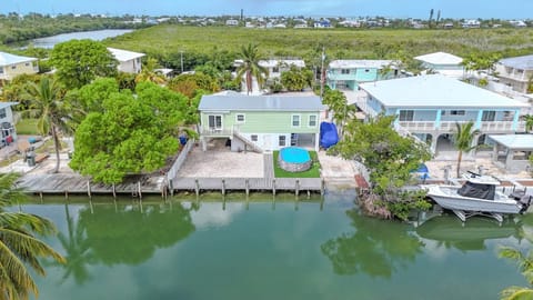 Property building, Bird's eye view