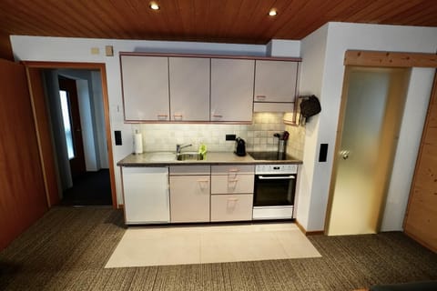 Coffee/tea facilities, Kitchen or kitchenette, toaster