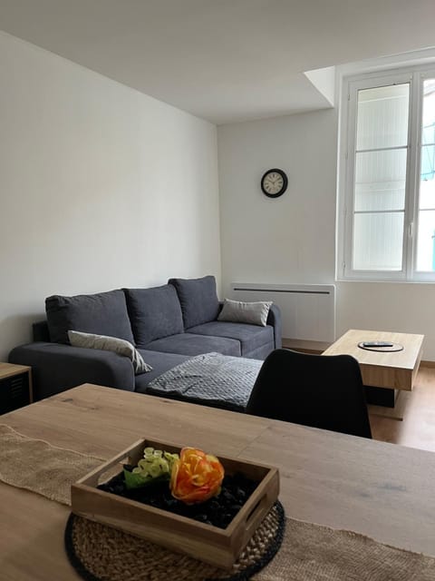 Appartement Chic & Élégant Apartamento in Saint-Dizier