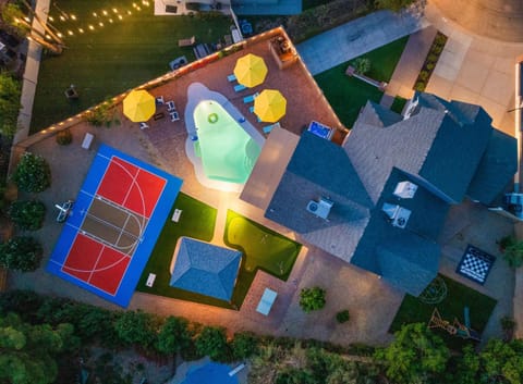 Outdoor Oasis Pool Sport Court Arcade Put Put House in Phoenix