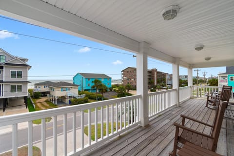 Coastal Dreamin' House in Surfside Beach