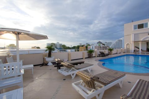 LK Mansion Appartement-Hotel in Pattaya City