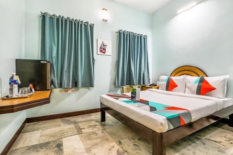 FabExpress Santhi Inn Hotel in Puducherry