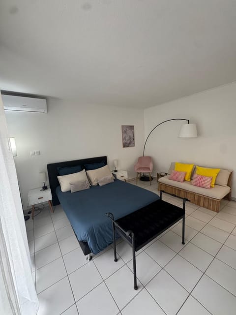 Living room, Bedroom