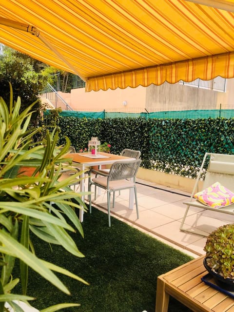 Mon Appart avec Terrasse et Piscine Condo in Roquebrune-Cap-Martin