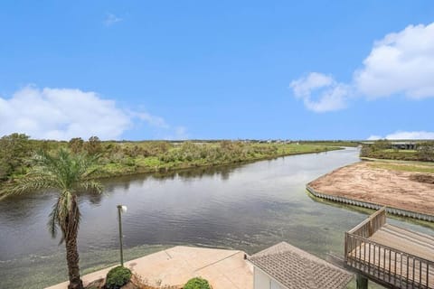 Fisherman's Paradise - Waterfront - Bring Your Boat House in Brazoria County