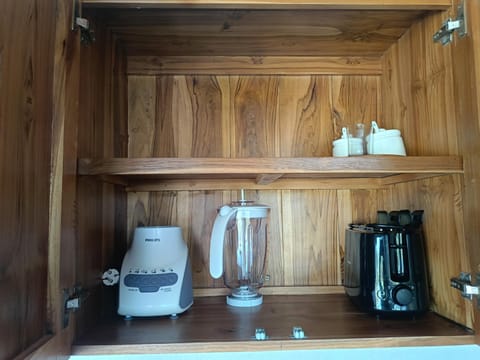 Coffee/tea facilities, Kitchen or kitchenette, minibar, toaster