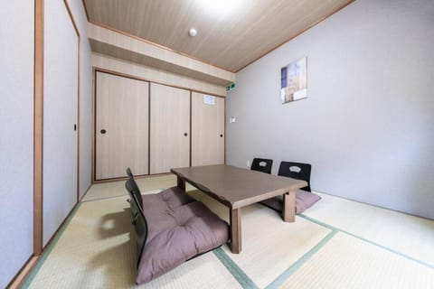 リールドボヌール1階 Apartment in Osaka