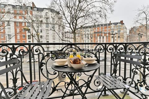 Balcony/Terrace, Dining area