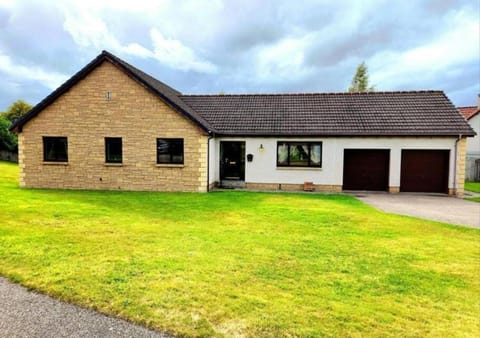 Property building, Garden, Garden view