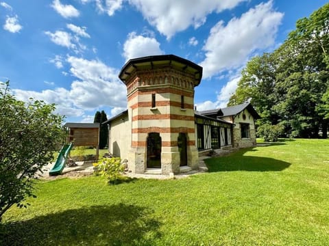 Au Grand Domaine Vert de Reims House in Reims