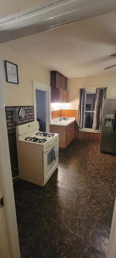 Whole 2 bedroom apartment Apartment in Buffalo