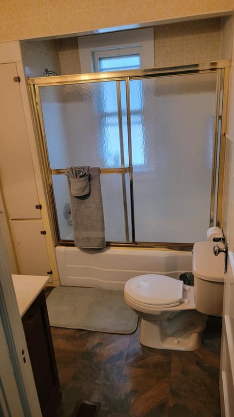 Whole 2 bedroom apartment Apartment in Buffalo