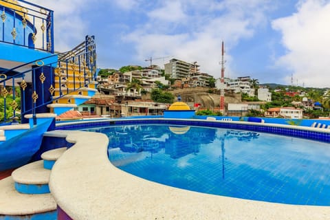 Pool view, Swimming pool