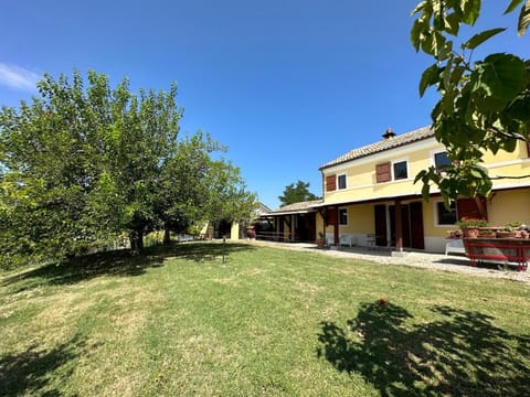 Historic farmhouse on the Senigallia hills House in Senigallia