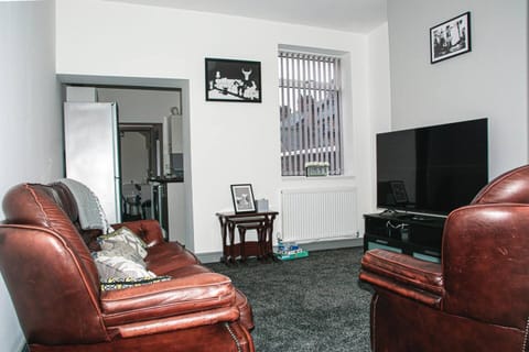 Flow Homes Bed and Breakfast in Stoke-on-Trent