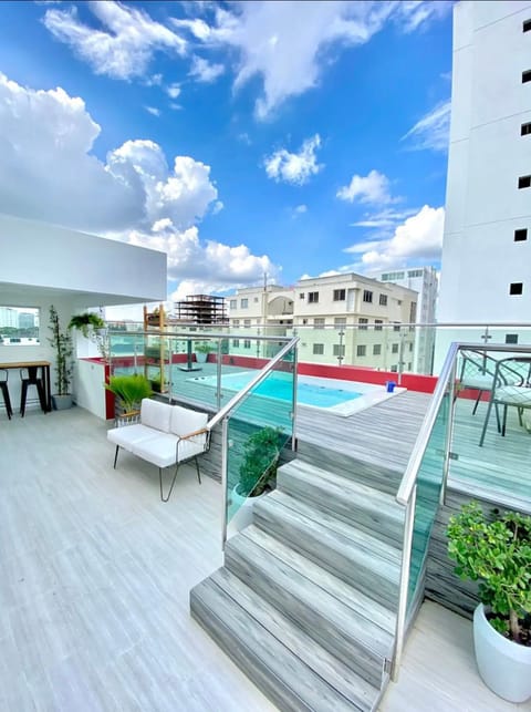 Balcony/Terrace, Swimming pool