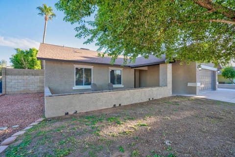 Backyard Paradise in Chandler House in Tempe