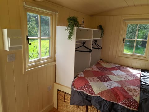 Hilltop Shepherds Hut Campground/ 
RV Resort in Maldon District