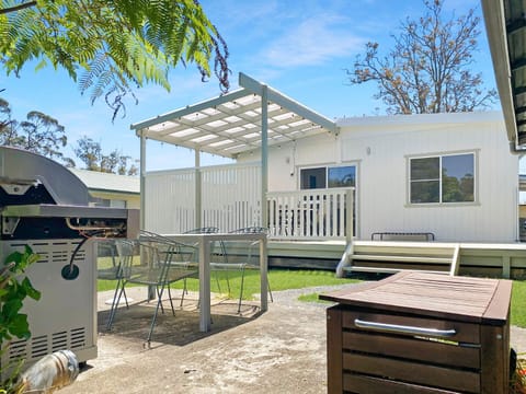 Serendipity Sands by Experience Jervis Bay House in Huskisson