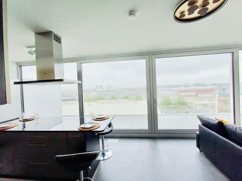 2 bedrooms Penthouse in Center w Terrace&Parking Apartment in Luxembourg