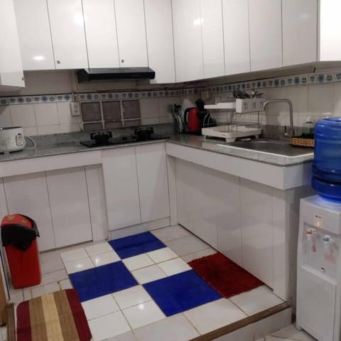 CheapEntireHouse Mel Place in Mandaue with Netflix Apartment in Central Visayas