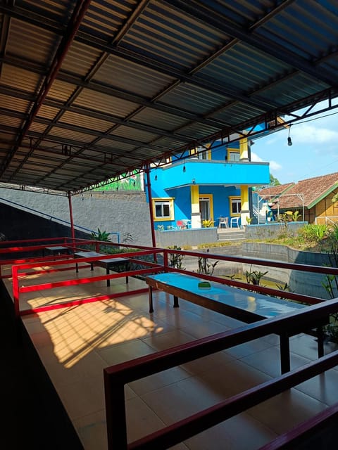 Villa buah 11 homestay Vacation rental in West Java