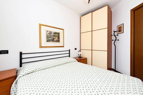 Panorama Apartment Apartment in Manerba del Garda