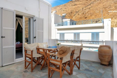 Panana Irida Kythnos Apartment in Kea-Kythnos