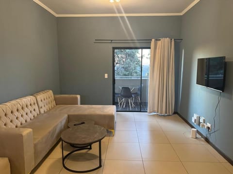 Easy Jackal Apartment in Roodepoort