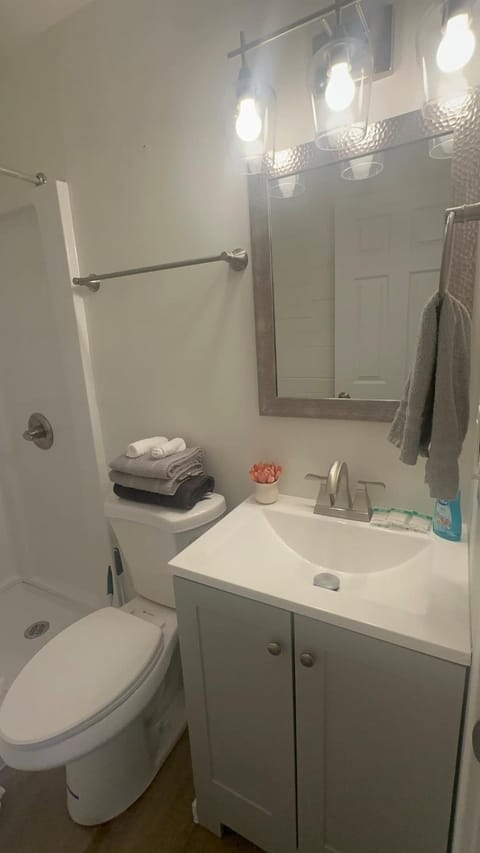 Newly remodeled bright studio Apartment in Rochester