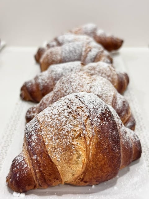 Breakfast, Continental breakfast, Buffet breakfast, Italian breakfast