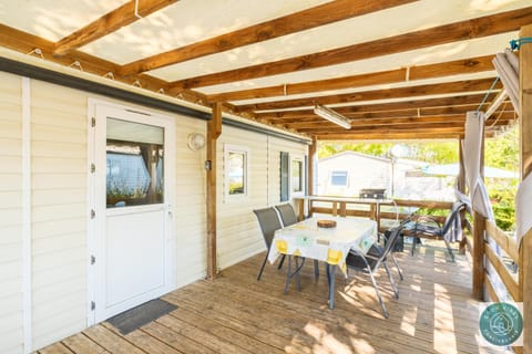 Patio, View (from property/room), Balcony/Terrace, Dining area