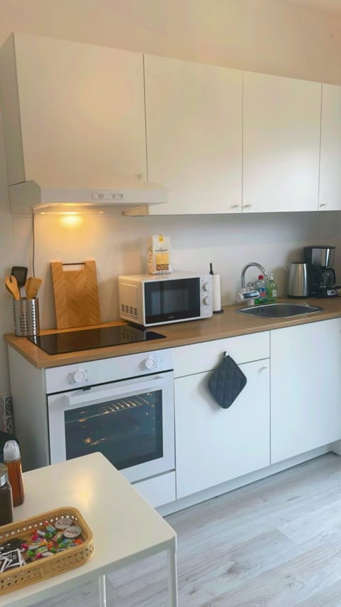 Apartment near atomium with parking Apartment in Brussels