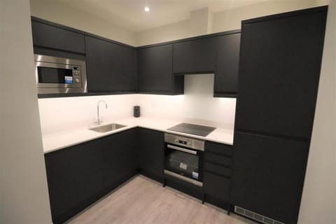 Apartment 30 minutes to central London Apartment in Uxbridge