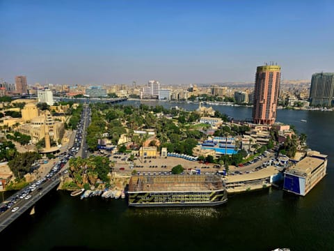 فنادق القاهره والجيزه with Qrm Travel Hotel in Cairo