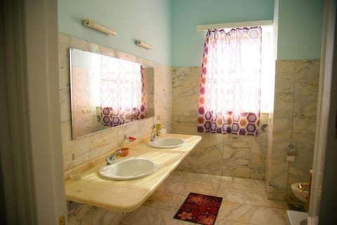 White villa phase2 - Elgouna 5BD Villa in Hurghada