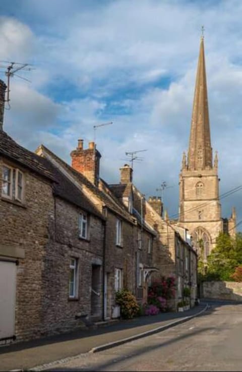 Stunning unique period 2 bedroom apartment Apartamento in Tetbury