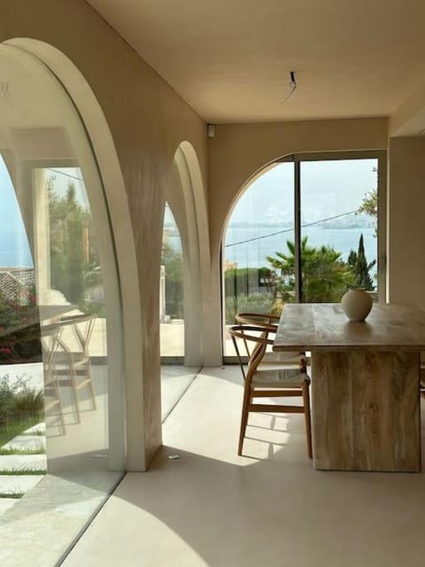 Dining area, Sea view